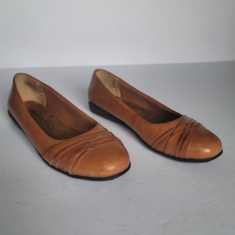 Walking Cradles W-18204 Brown Leather Slip-On Ballet Flats. Size 9.5B